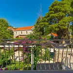 Villa Pomalo