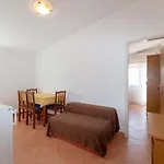 House Ribnica