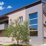Apartments F&M