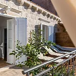 Dubrovnik-Cavtat Villa Mima -Sea Front Villa With Pool