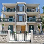 Apartments Spomenka