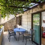 Apartment Pejton