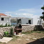 On The Beach Apartment
