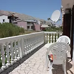 On The Beach Apartment