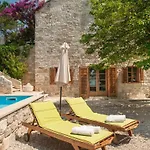 Luxury Beachfront Villa Mare With Private Pool At The Beach Orebic - Peljesac