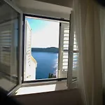 Apartment Blue Horizon