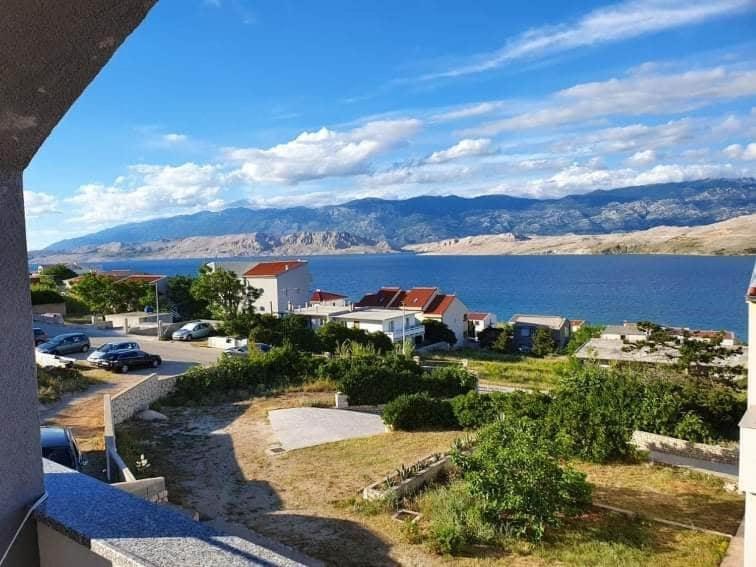 Apartment Apartman Dora Pag Town
