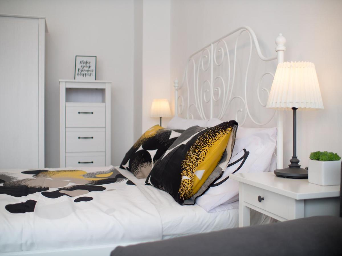 Gin Apartment