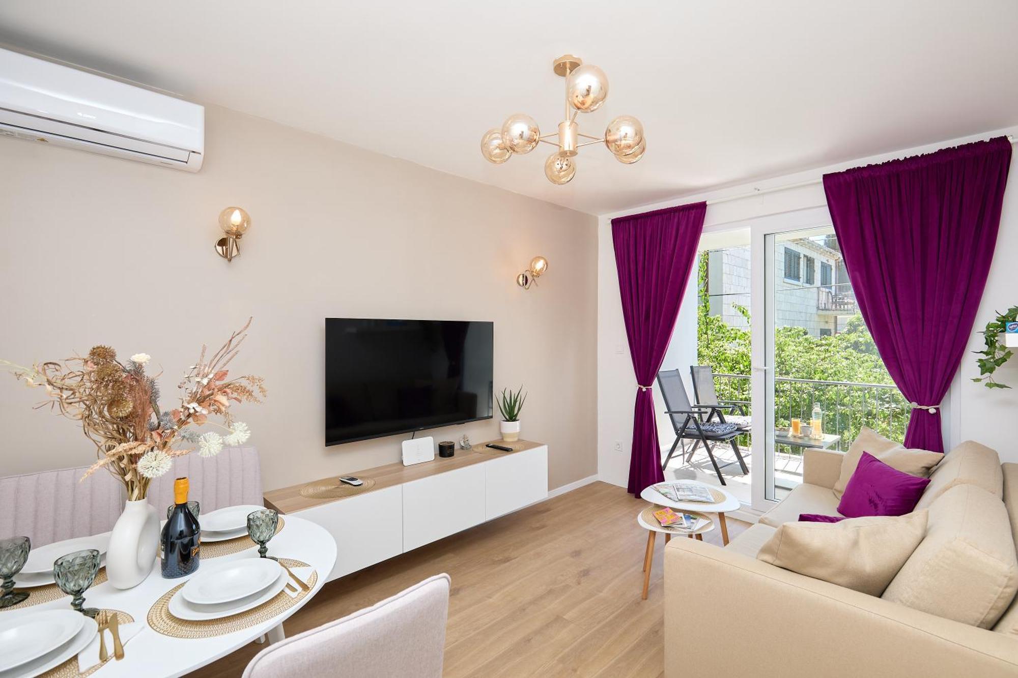 Golden Rose - Walking Distance 1 Km From Old Town Apartament *