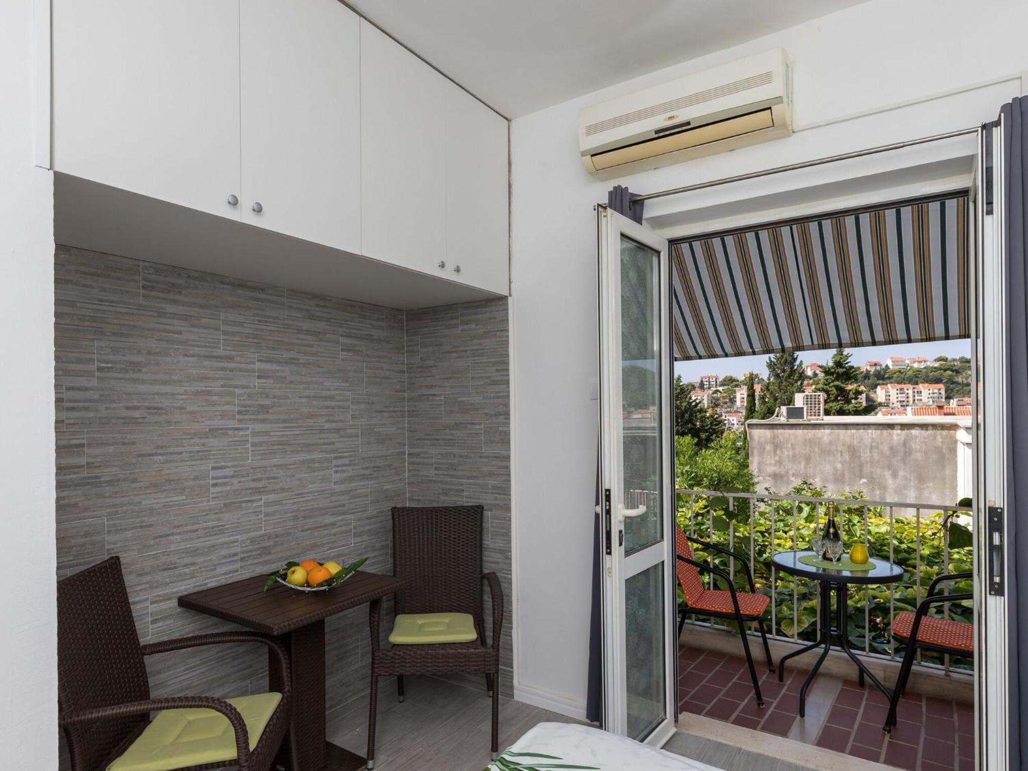 Bradas-double With Shared Bathroom No3 Appartamento Ragusa