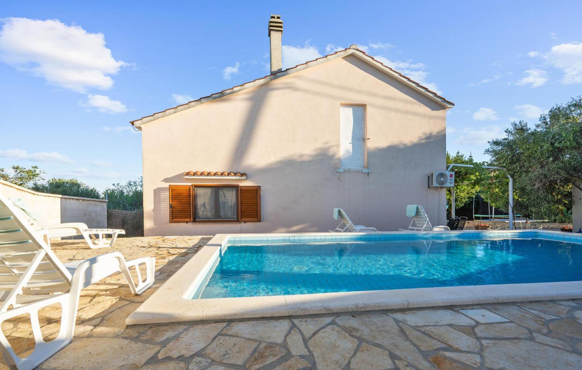 Awesome In With Jacuzzi Casa vacanze *