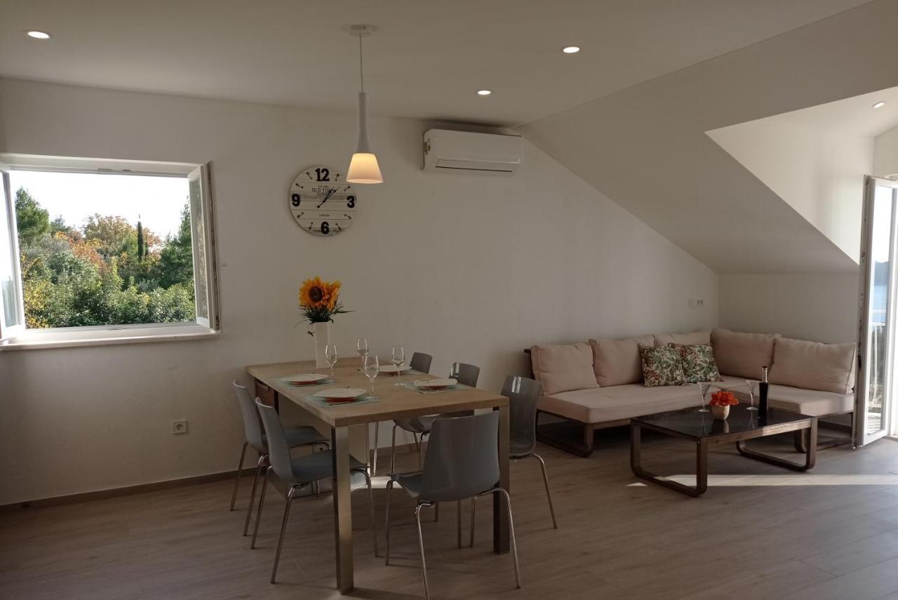 Апартаменты Lucija With Sea View